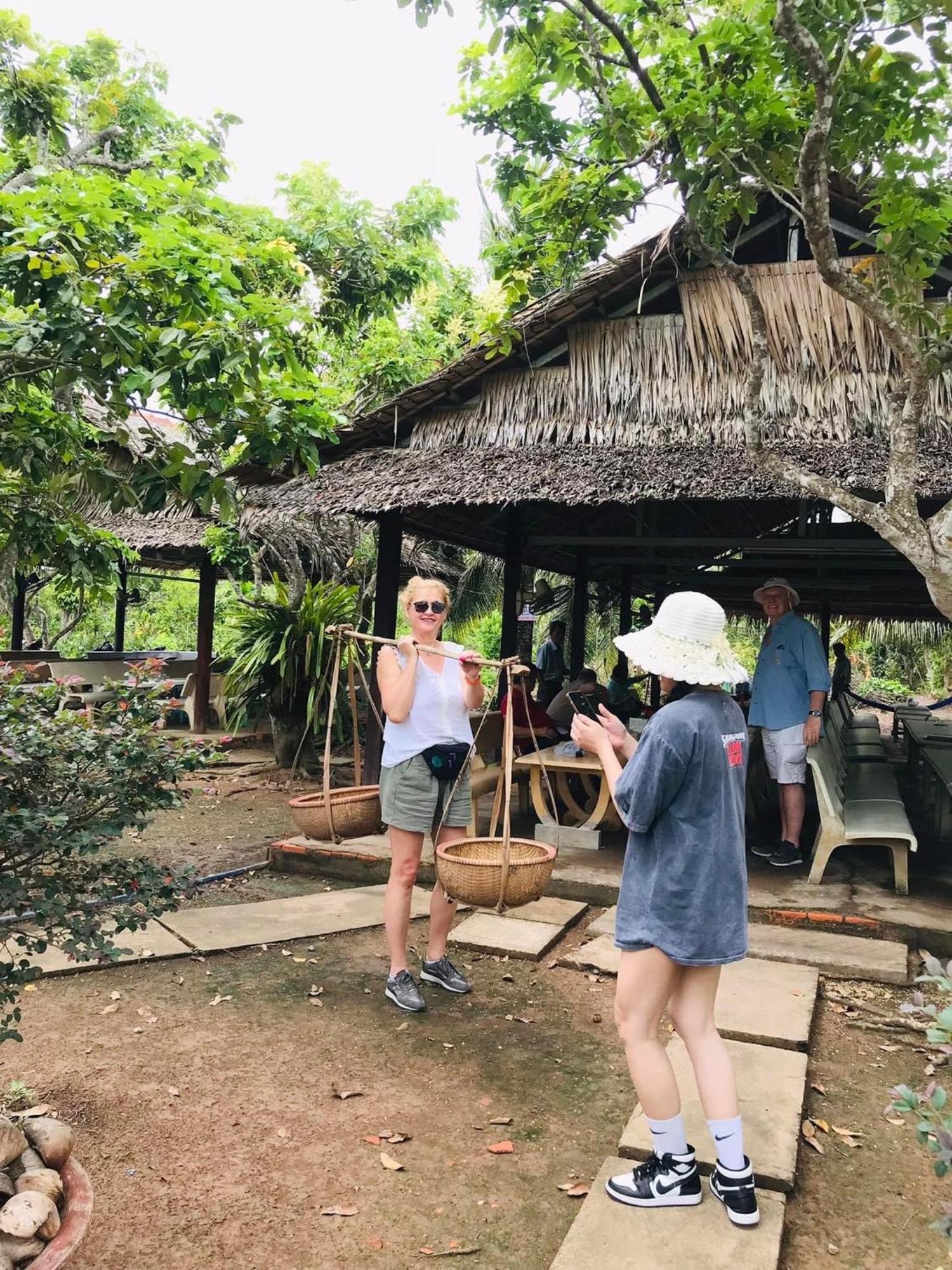 Saigon Authentic Alley - Walking Neighborhood & Tour, Cooking Class, Free Fresh Breakfast, Gym & Rooftop Billiard